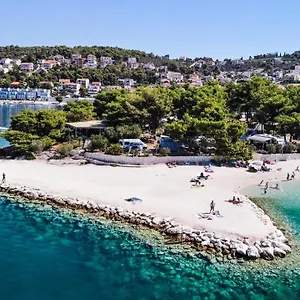 Kamp Rozac Feriepark Trogir