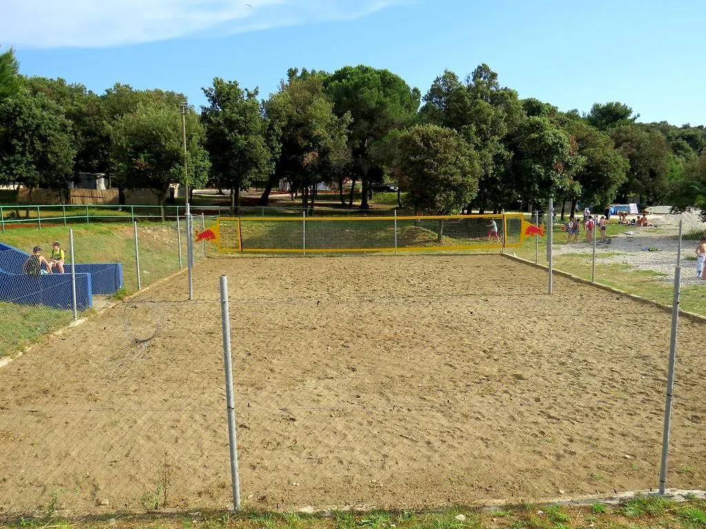 Camping Media Mobile Homes In Brioni Sunny Camping PUY 2*,