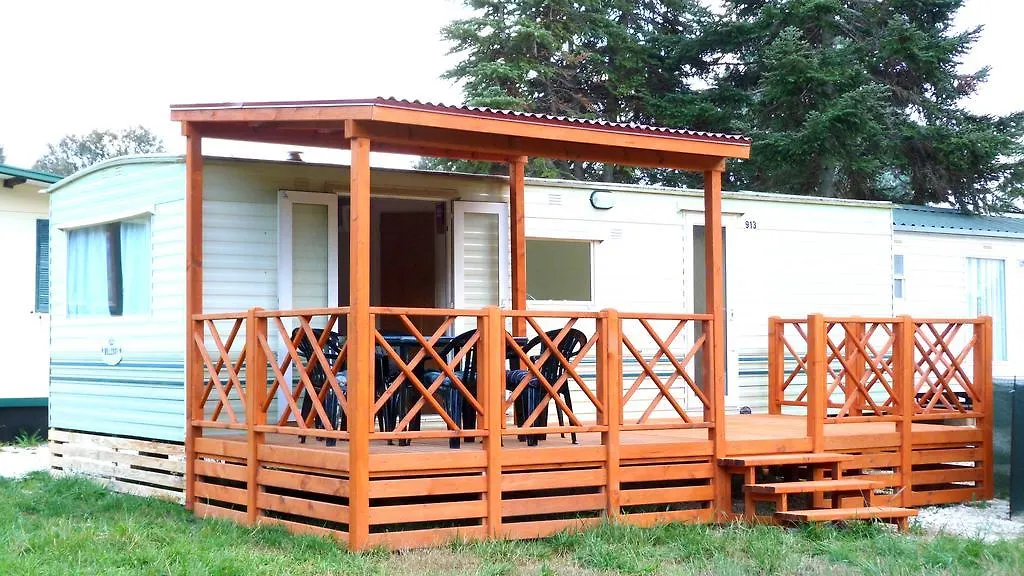 Camping Media Mobile Homes In Brioni Sunny Camping PUY 2*,