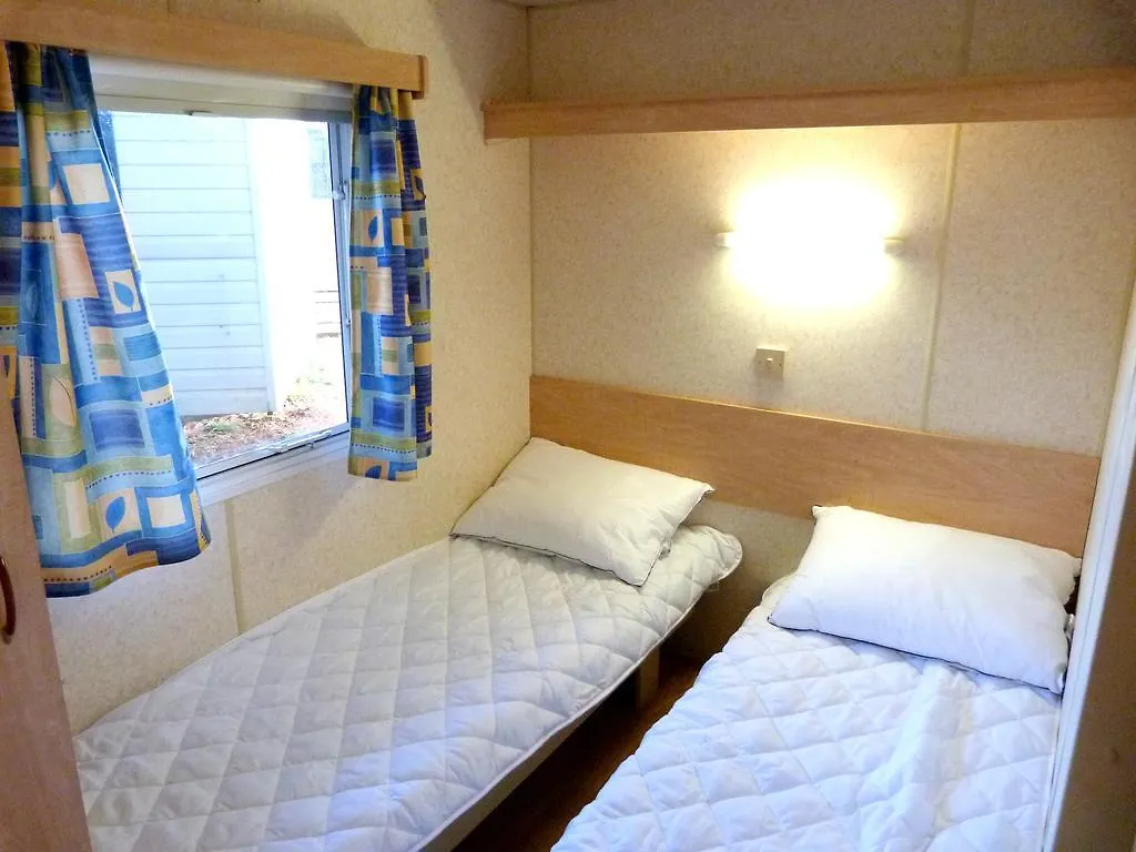 홀리데이파크 Camping Media Mobile Homes In Brioni Sunny Camping PUY