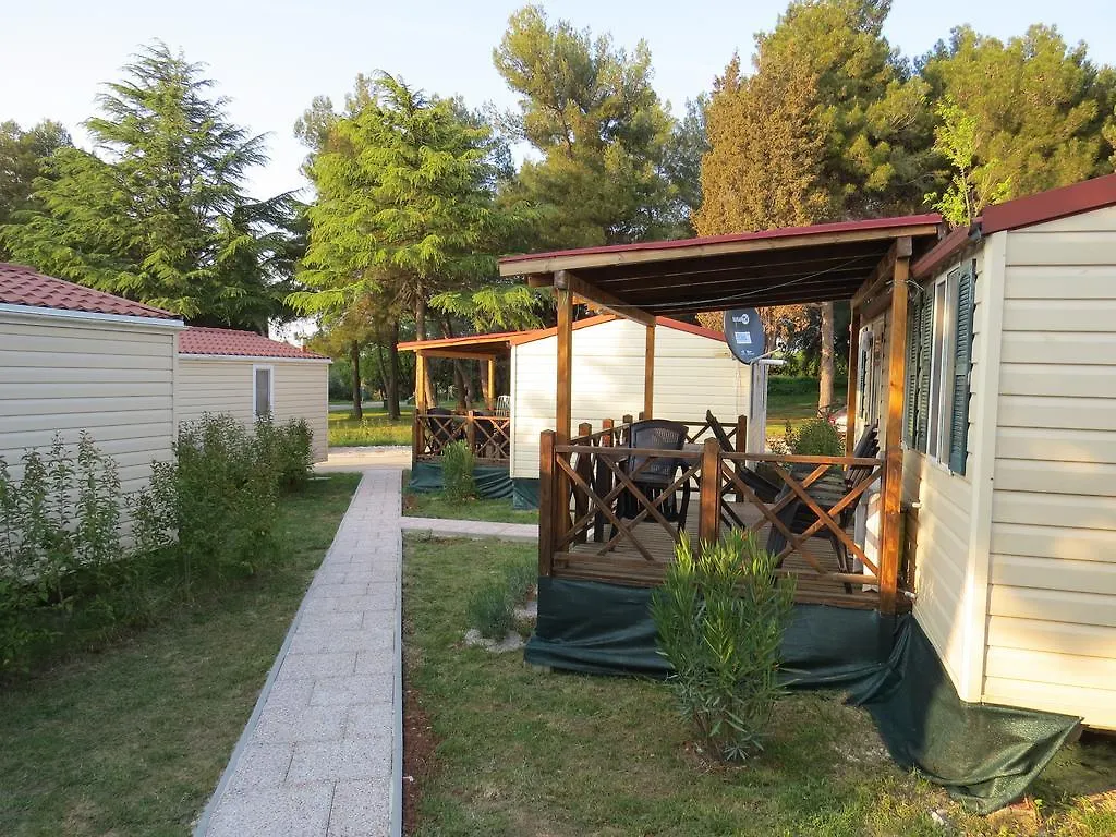 Camping Media Mobile Homes In Brioni Sunny Camping PUY 2*,  크로아티아