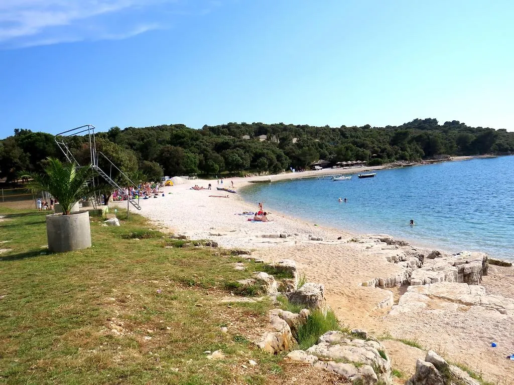 Camping Media Mobile Homes In Brioni Sunny Camping Pula