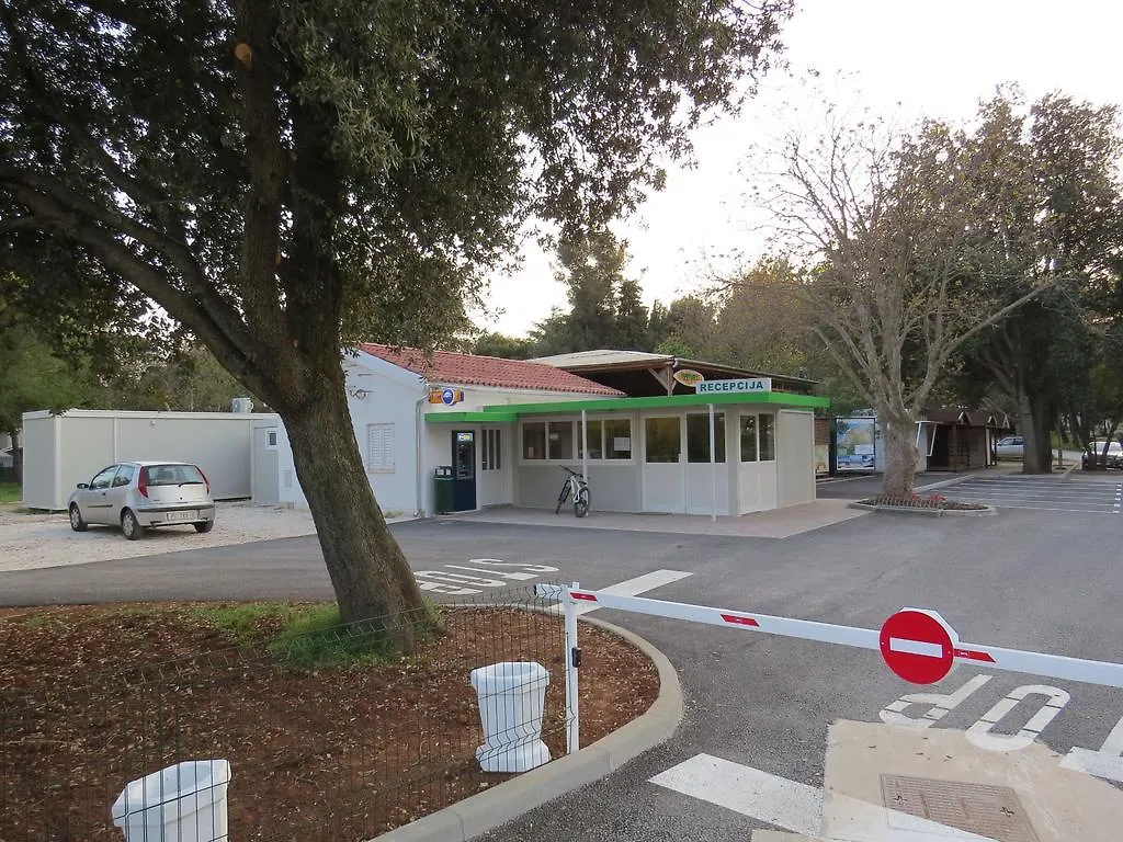 Camping Media Mobile Homes In Brioni Sunny Camping Pula Croatia